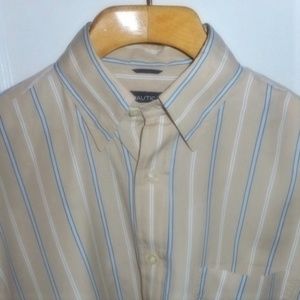 NAUTICA STRIPED SHIRT SIZE LARGE